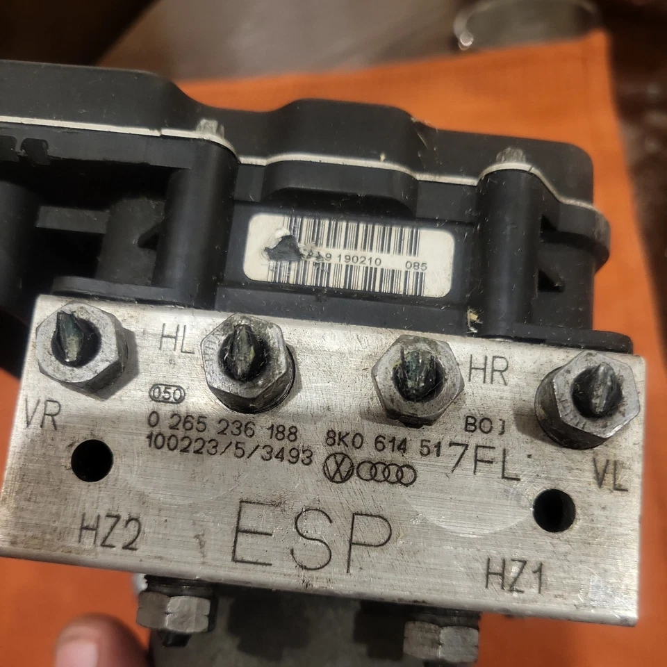 Módulo de sistema de bomba de freno hidráulica antibloqueo ABS para Audi A4, S4, A5, S5, RS5 2008-2017 Foto 3 de 4