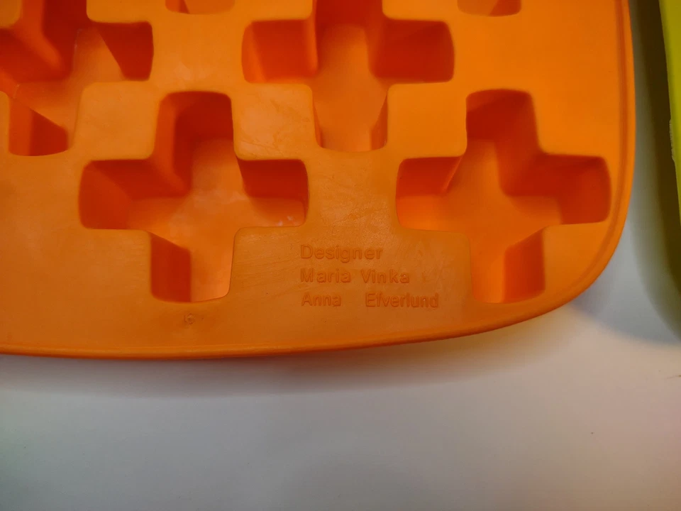 3 SILICONE ICE CUBE TRAY Candy Mold Wax Starfish Square Plus Sign - Image 3 of 4