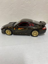 Bburago 1:18 Porsche 911 Carrera 1997 Worldwi...