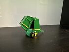 Ertl 1/64 John Deere Jd 586 Round Baler 577 Nib Free Shipping!
