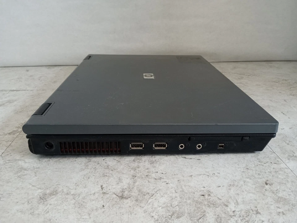 HP Compaq 6710b 15.4" Laptop Intel Core 2 Duo 2GB RAM 320GB HDD XP *READ* -RR - Image 3 of 4