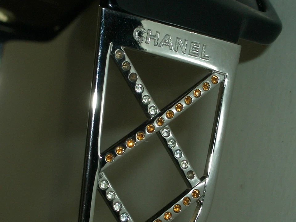 香奈儿意大利 5074-B c.790/3 62[]15 120 棕色玫瑰色袖子包装太阳镜 — 第 3/4 张图片