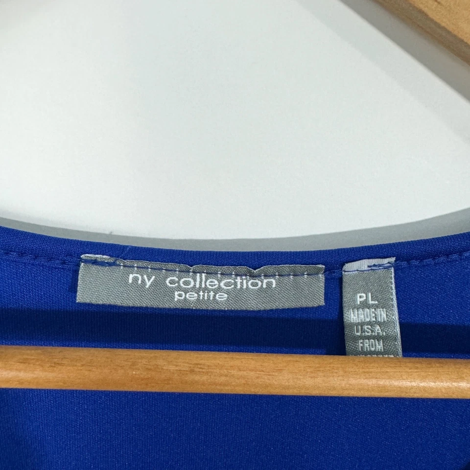 Camiseta sin mangas NY Collection para mujer talla pequeña grande PL azul superposición de encaje cuello redondo Foto 3 de 4