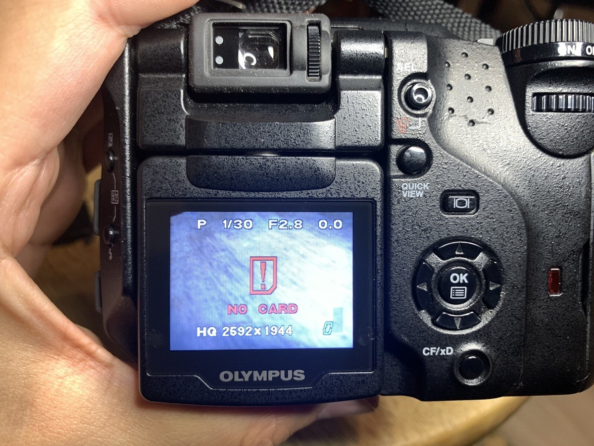 Olympus Camedia C-5060 5.1MP Digital Camera Tested Working