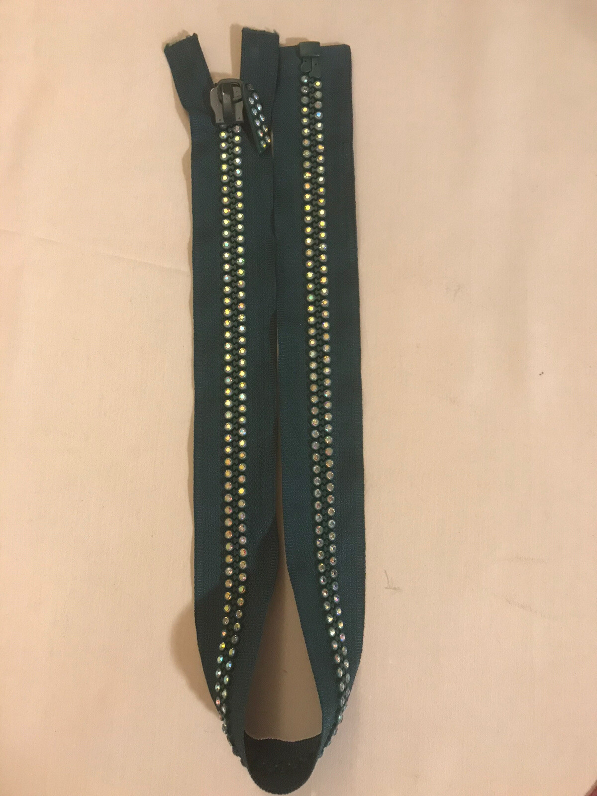 Giacca cerniera per borsa 23" verde doppia fila cristallo strass estremità aperta