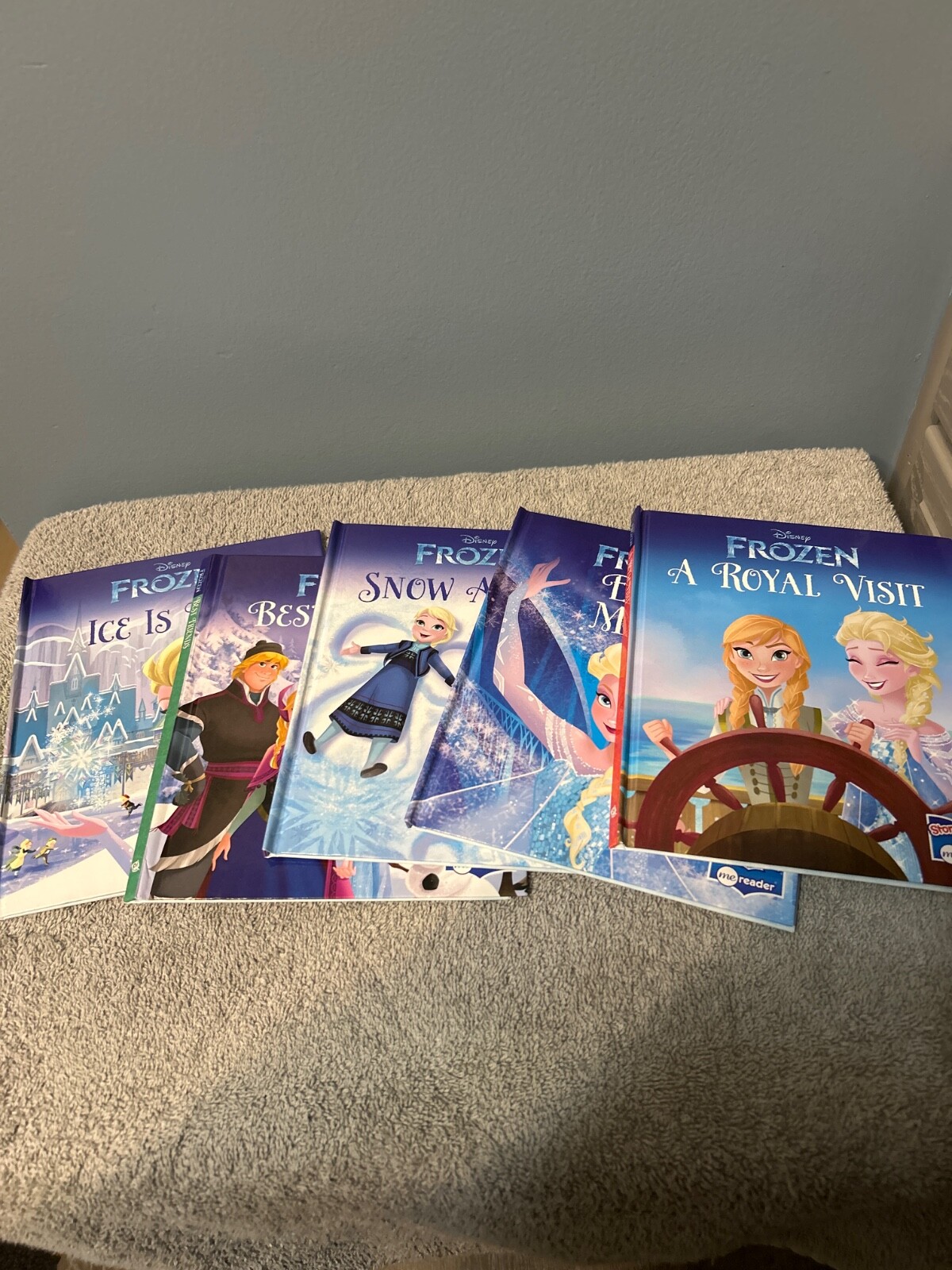 Disney Frozen Books lot of 5.