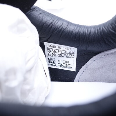 Size 7 Men's / 8 Women's adidas Y-3 Shiku Run Sneakers FZ4321