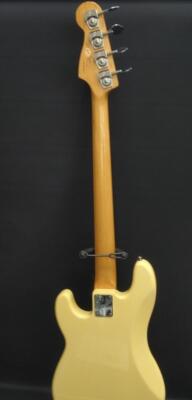FENDER USA / AM STD P-BASS RW VWH W/C (NO241127) | eBay