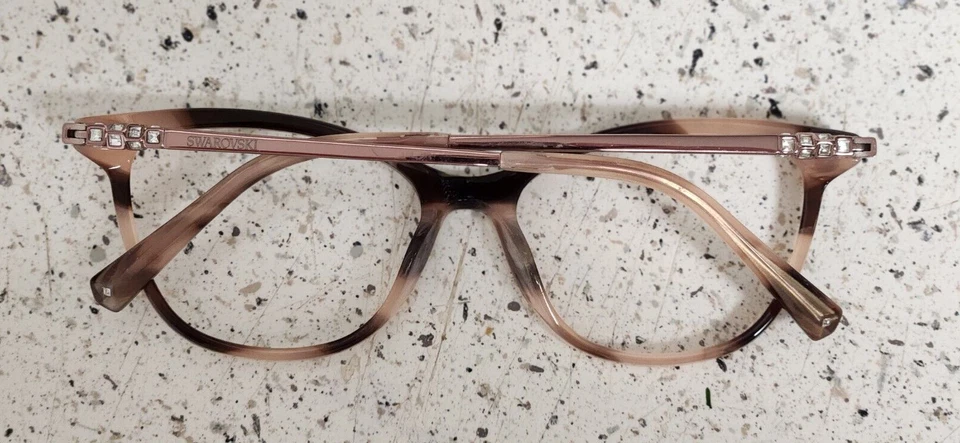 Gafas Swarovski "SK5249" Beige Marcos Mármol Usadas Muy Bonitas Foto 2 de 4