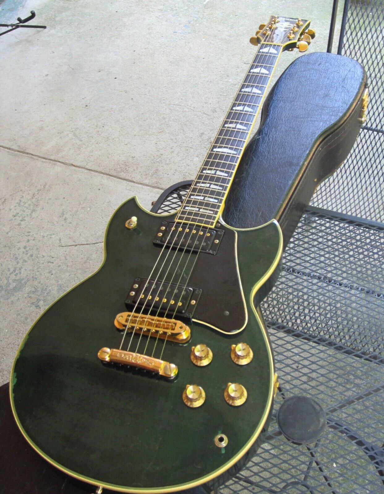 Picture 1 of 10