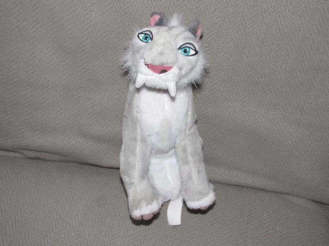 beyblade white tiger toy