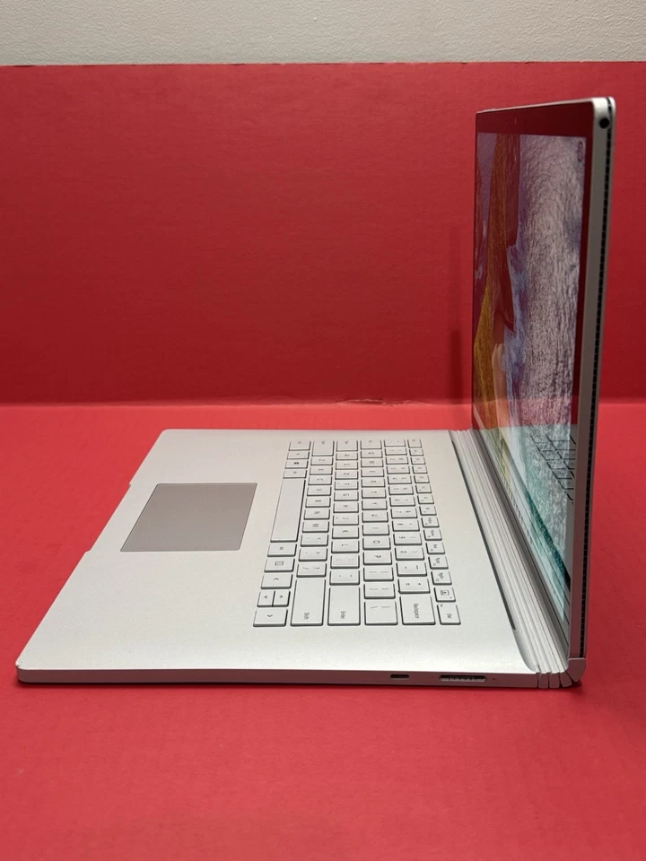 Microsoft Surface Book 3 15” i7 1065G7 1.3GHz 16GB RAM -256GB SSDGeForce GTX Ti - Image 3 of 4