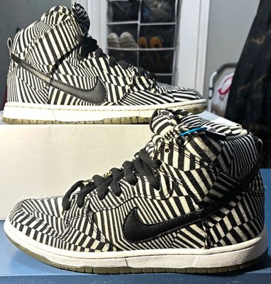 Nike SB Dunk High Premium  Concept Car  Size 7.5m / 9w 313171-103