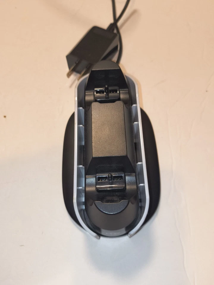 PS5 Charging Station for Two Dualsense PS5 Controllers By Collective Minds - Image 3 of 3