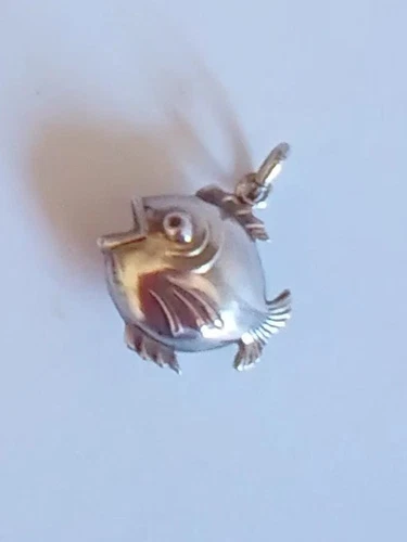 Vintage Sterling Silver Fish Charm & Jump Ring  2cm 1.4g Retro Era