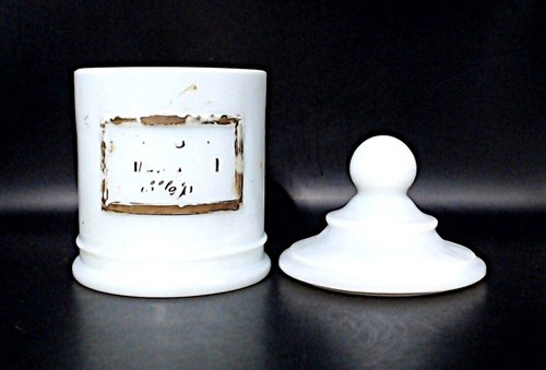 Akro Agate Glass Apothecary Jar 6.25" tall with lid. Bubble Bath - Picture 2 of 10