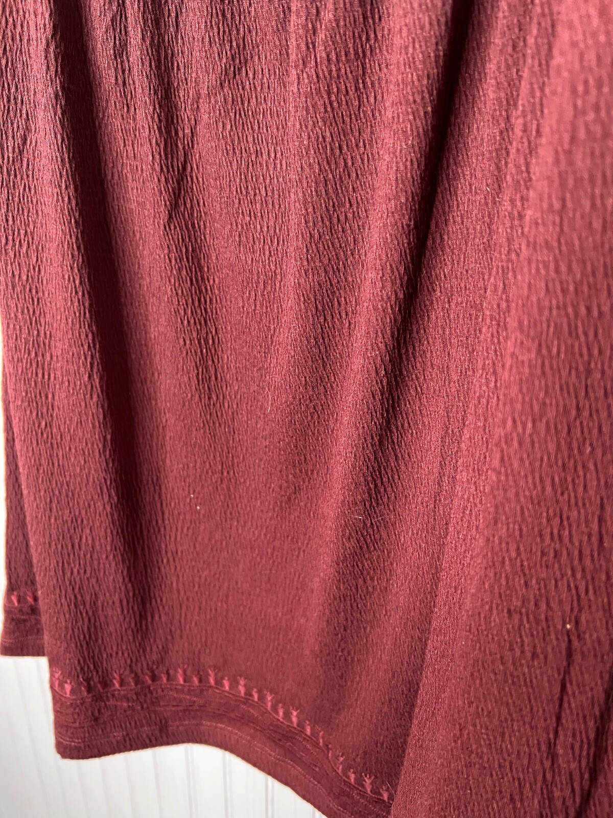 Indigo Threads Co Womens TOP 2X Boho Burgandy Red  Embroidered Tassled Cool