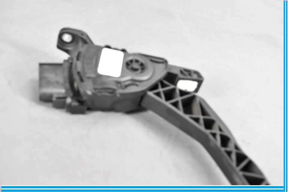 10-18 Jaguar XJ XJL Gas Throttle Acceleration Pedal W/ Pad 9X239F832AB Oem - Imagen 2 de 4