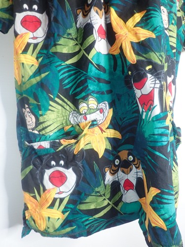 Disney's The Jungle Book NOVELTY PRINT SCRUBS TOP XL Mowgli Baloo Shere Khan - Picture 3 of 6