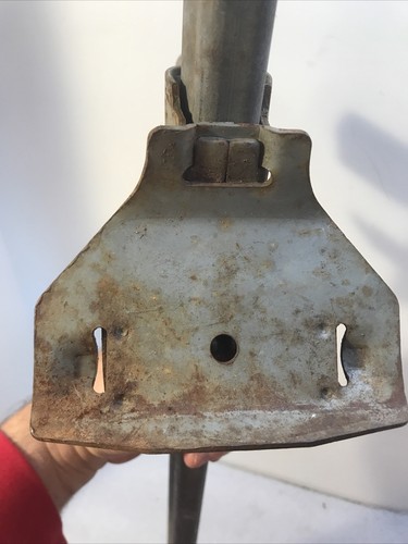 Vintage Plymouth Barracuda Bumper Jack 33 1/2" Tall No Base - Picture 10 of 16