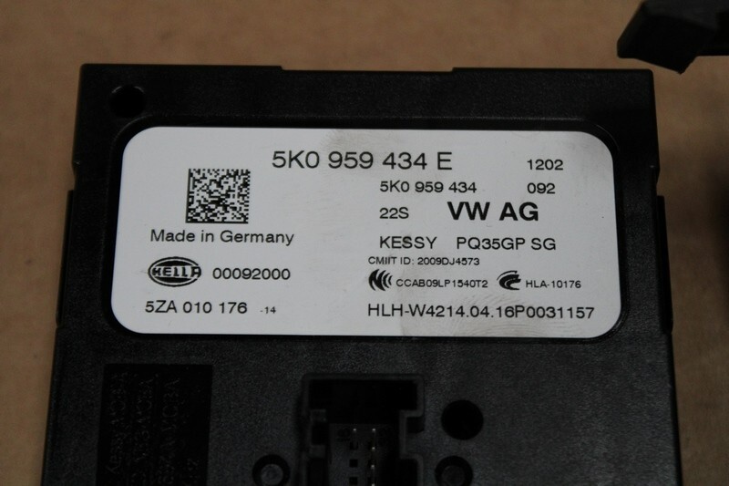 Audi Skoda VW Jetta 5C Steuergerät Keyless Entry Kessy Halter 
