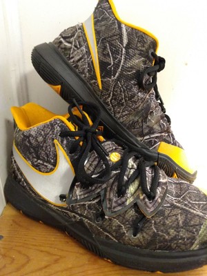 kyrie taco shoe