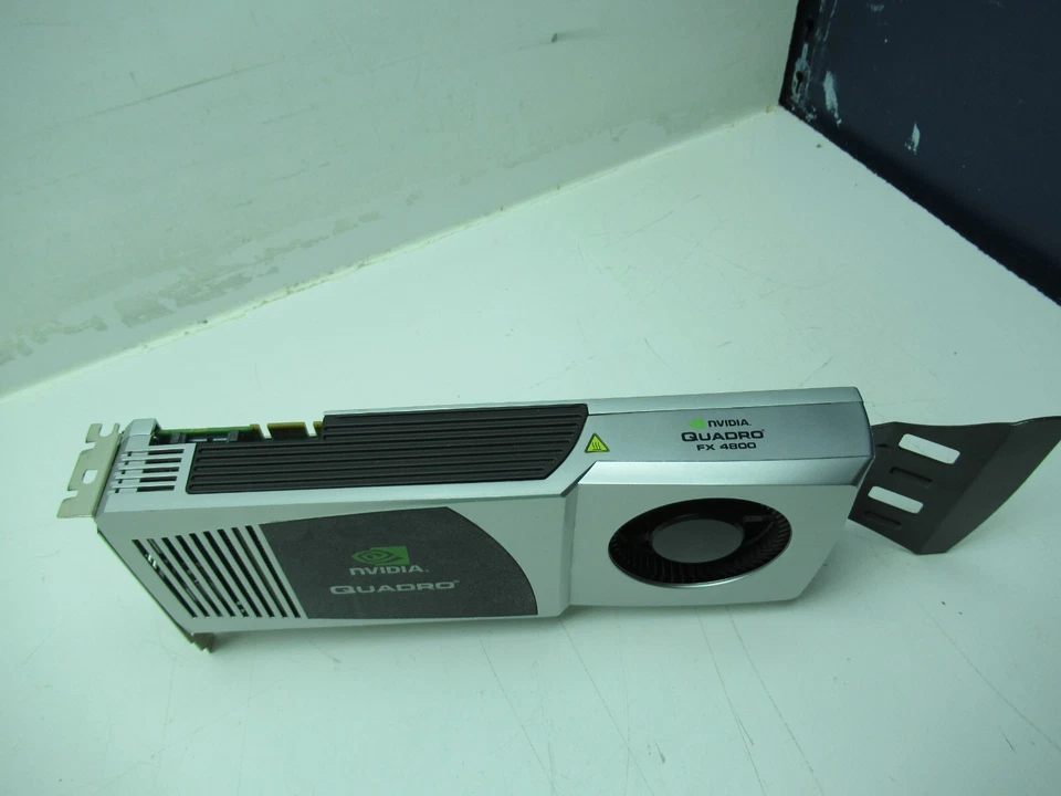 NVIDIA 01G28H Quadro FX 4800 PCIe graphics card, 1.5 GB GDDR3, DVI, DisplayPort - Image 4 of 4
