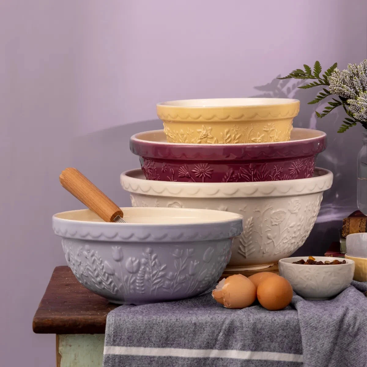 Mason Cash In the Meadow Mixing Bowls Set of 4 Baking Bowl Lilac Cream Yellow
Opens in a new window