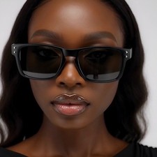 Women Black Square Frame Polarized Sunglasses UV Protection Fashion Eyewear Girl