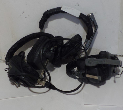 BEYERDYNAMIC DT190 DUAL EAR HEADSET SOLD AS A LOT 3 PC