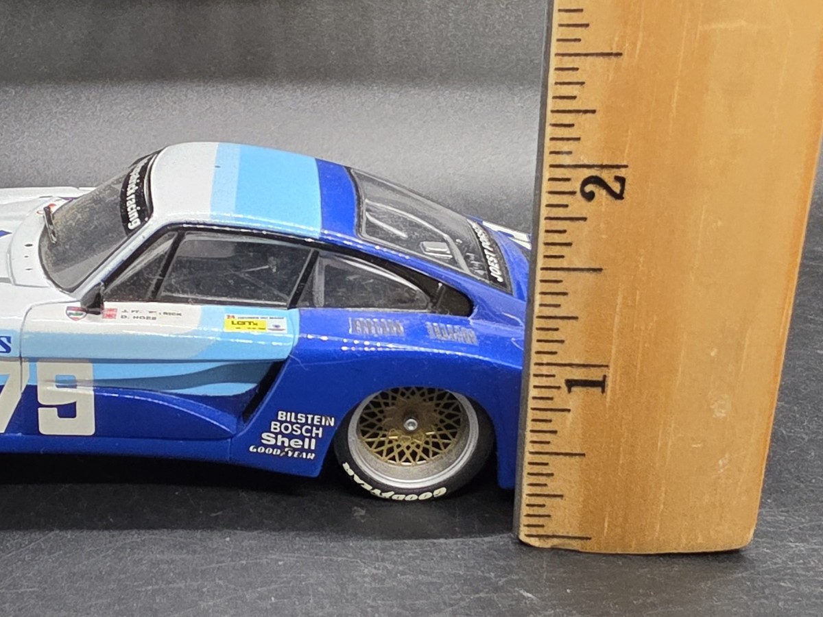 Carrera Evolution 1/32 Porsche 935/78 