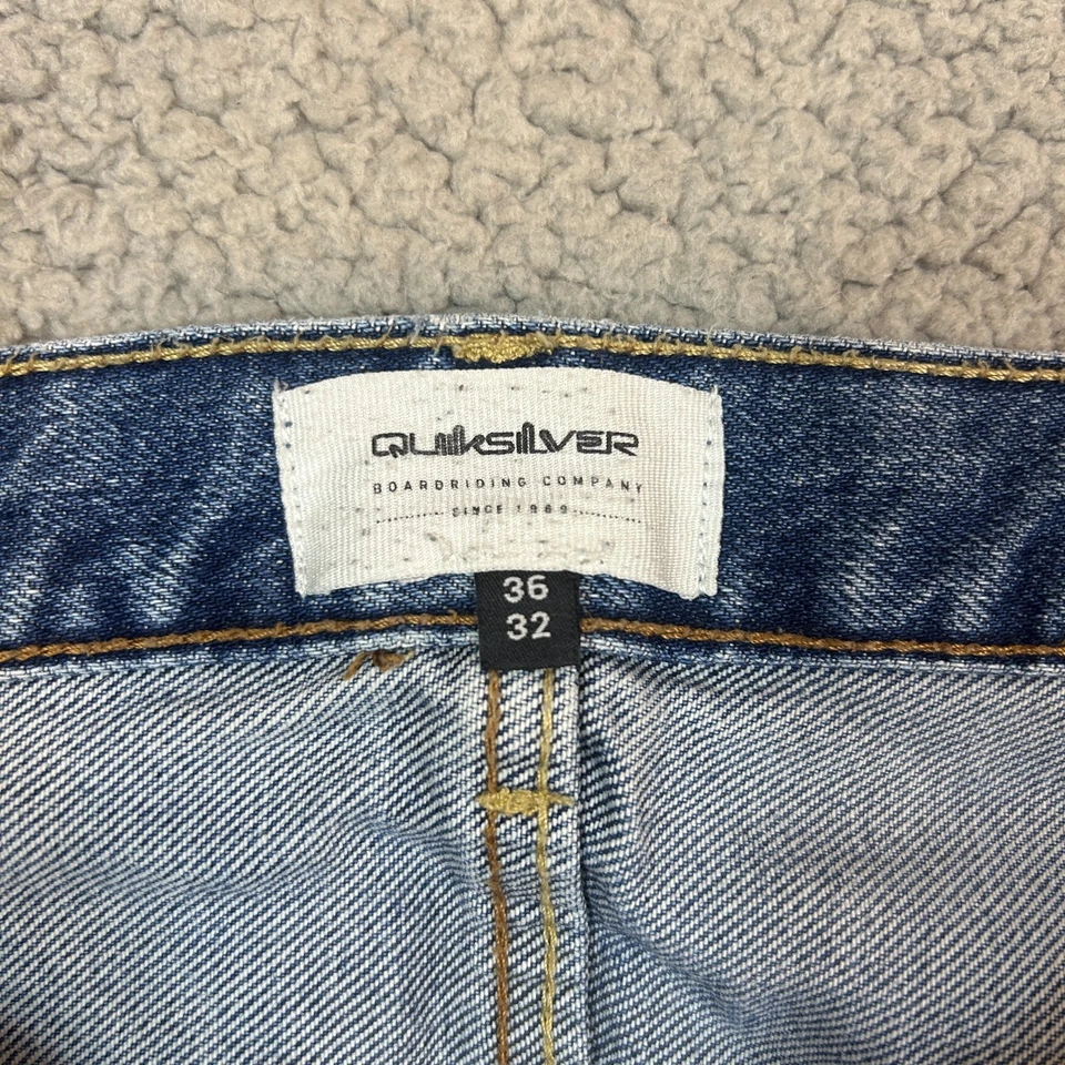 Vintage Y2K Quicksilver Men’s 36x32  Straight Classic Surf Skate Jeans - Image 3 of 4