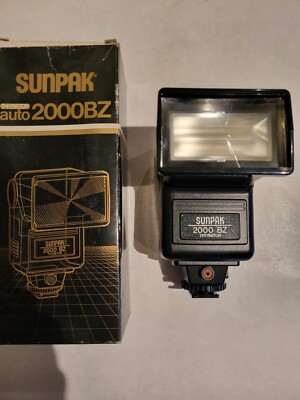 Sunpak Flash 2000BZ AUTO Thyristor UNIVERSALE - NEU - OUT OF BUSINESS SHOP SALE