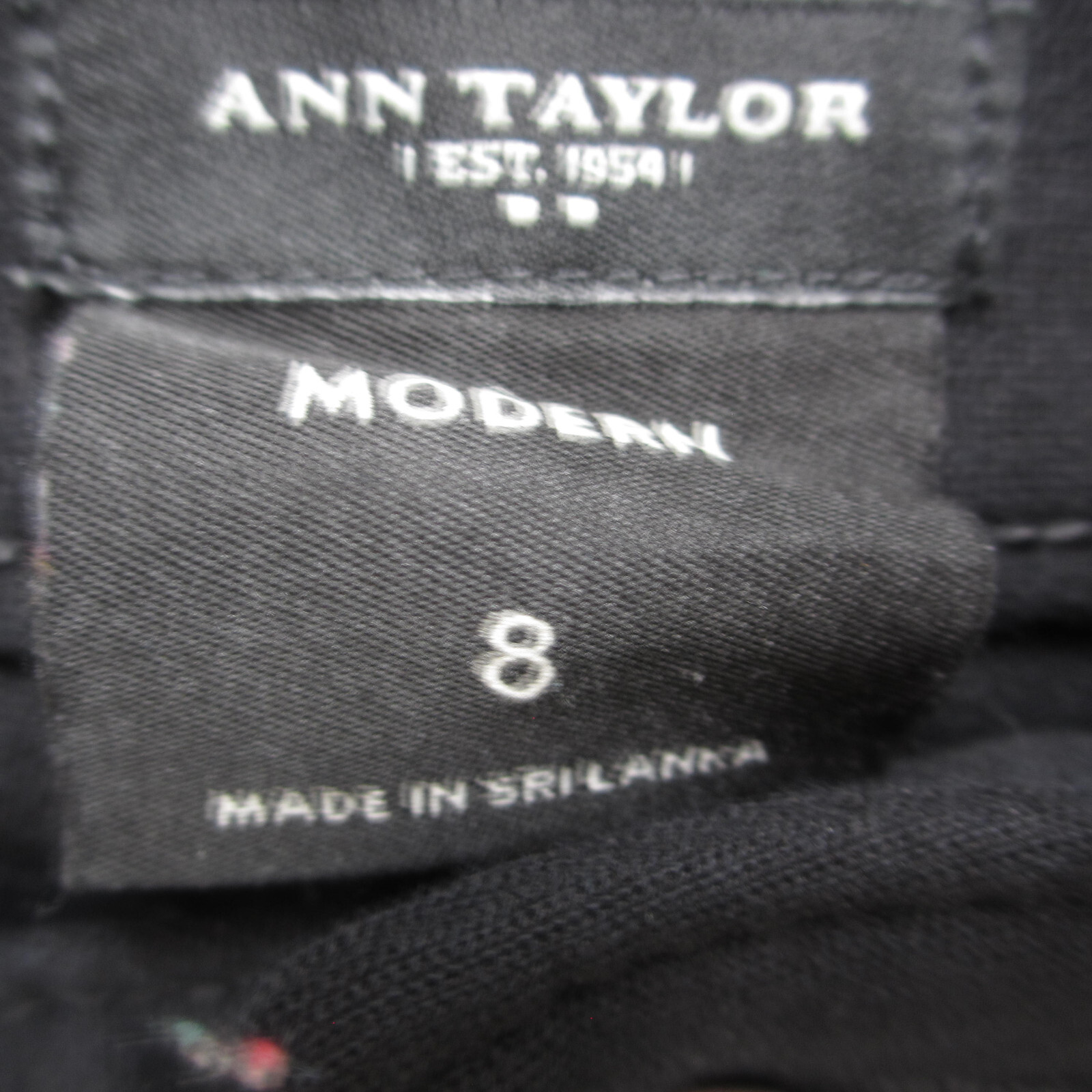 Ann Taylor Jeans Women's 8 Black Dark Wash Jegging Jeans