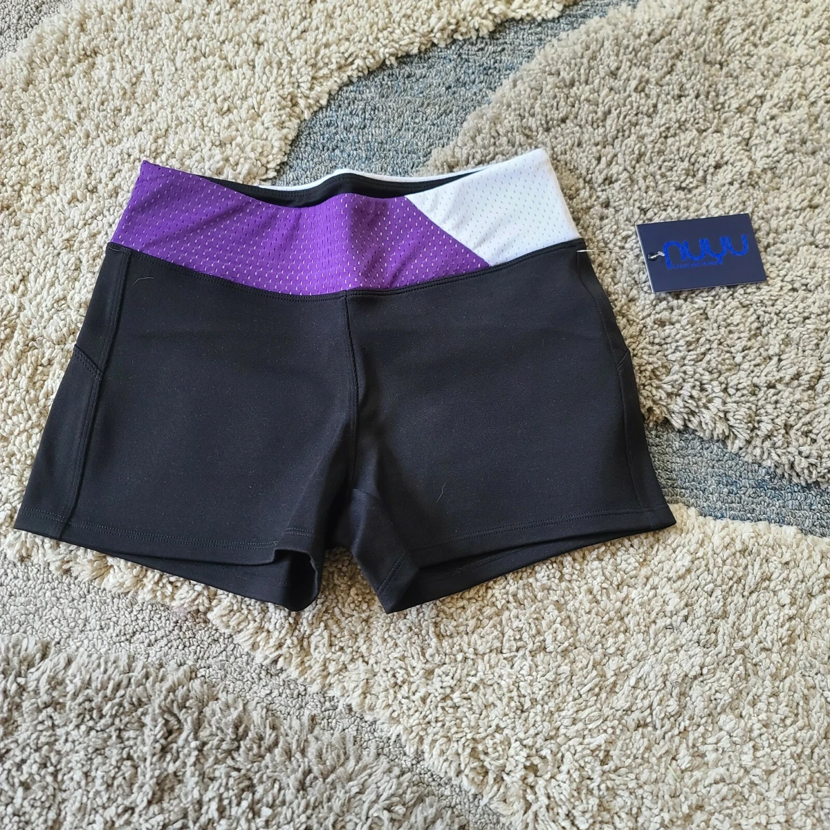 Activewear yoga shorts 2025
