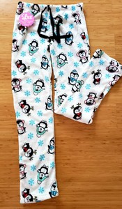 Dollar General Bobbie Brooks Sleepwear 