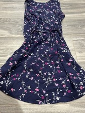 Womens floral dress by Gap size xs Petite