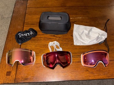 smith 4d mag goggles -  Chromapop red sun mirror, & chromapop everyday rose gold