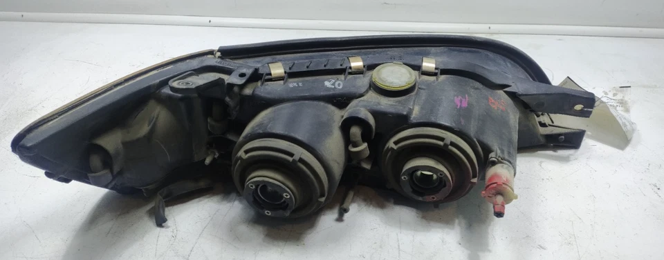 Conjunto de faros conductores izquierdos Lexus ES300 1992-94 OEM 81150-33073 Foto 4 de 4