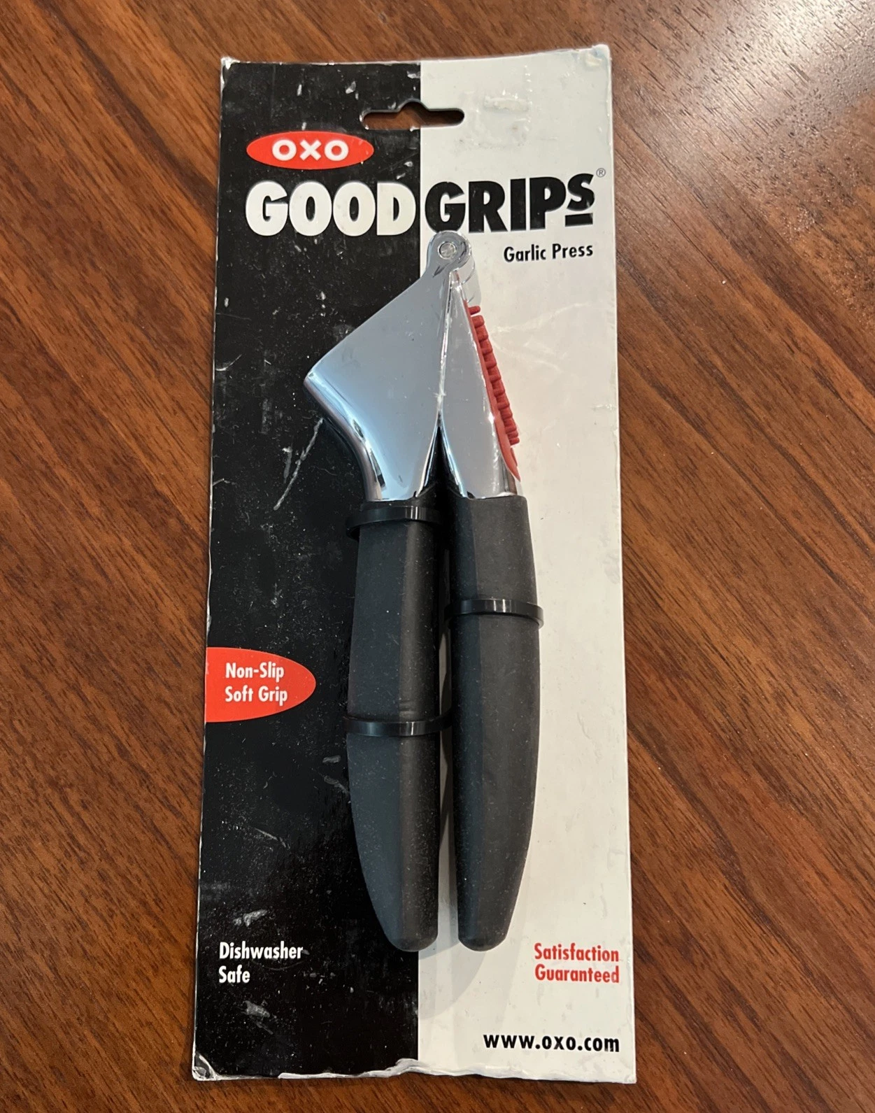 New Heavy OXO Good Grips Garlic Press