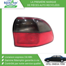 Feu arrière Opel OMEGA