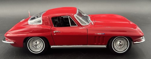 Chevrolet Corvette Maisto 1965 escala 1:18 modelo de coche fundido a presión Chevy rojo - Imagen 8 de 19