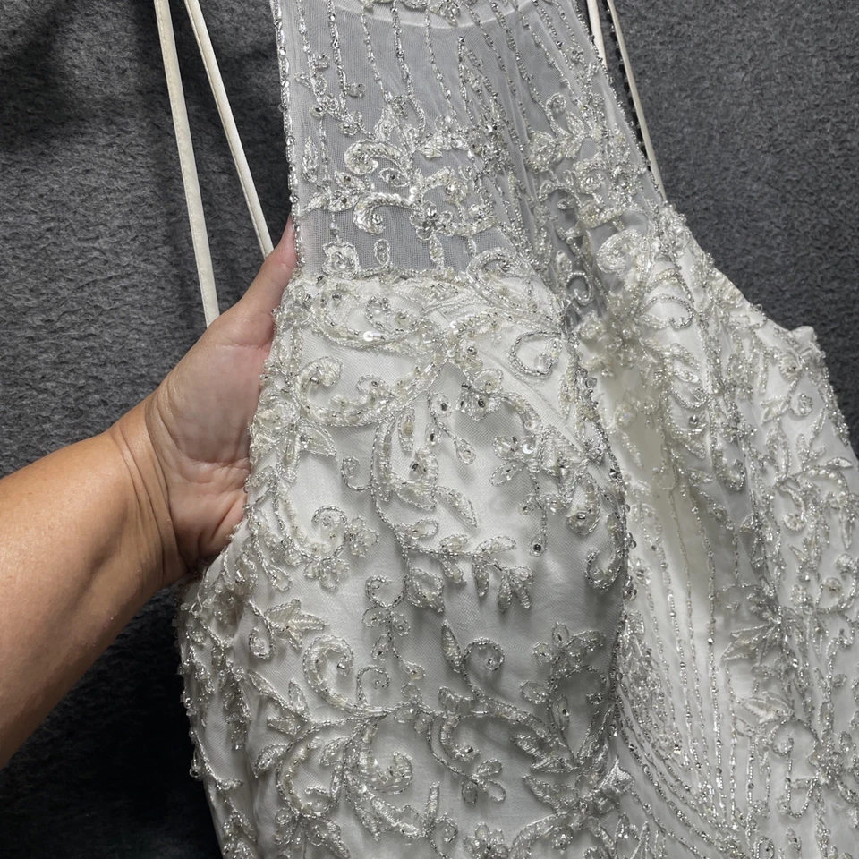 Halter Wedding Dress size 20 by Mary's Bridal Short Train Beading Tulle Bustle - Image 4 of 4