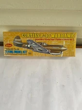 Guillows 501 16-1/2" Wingspan P40 Kit Sealed