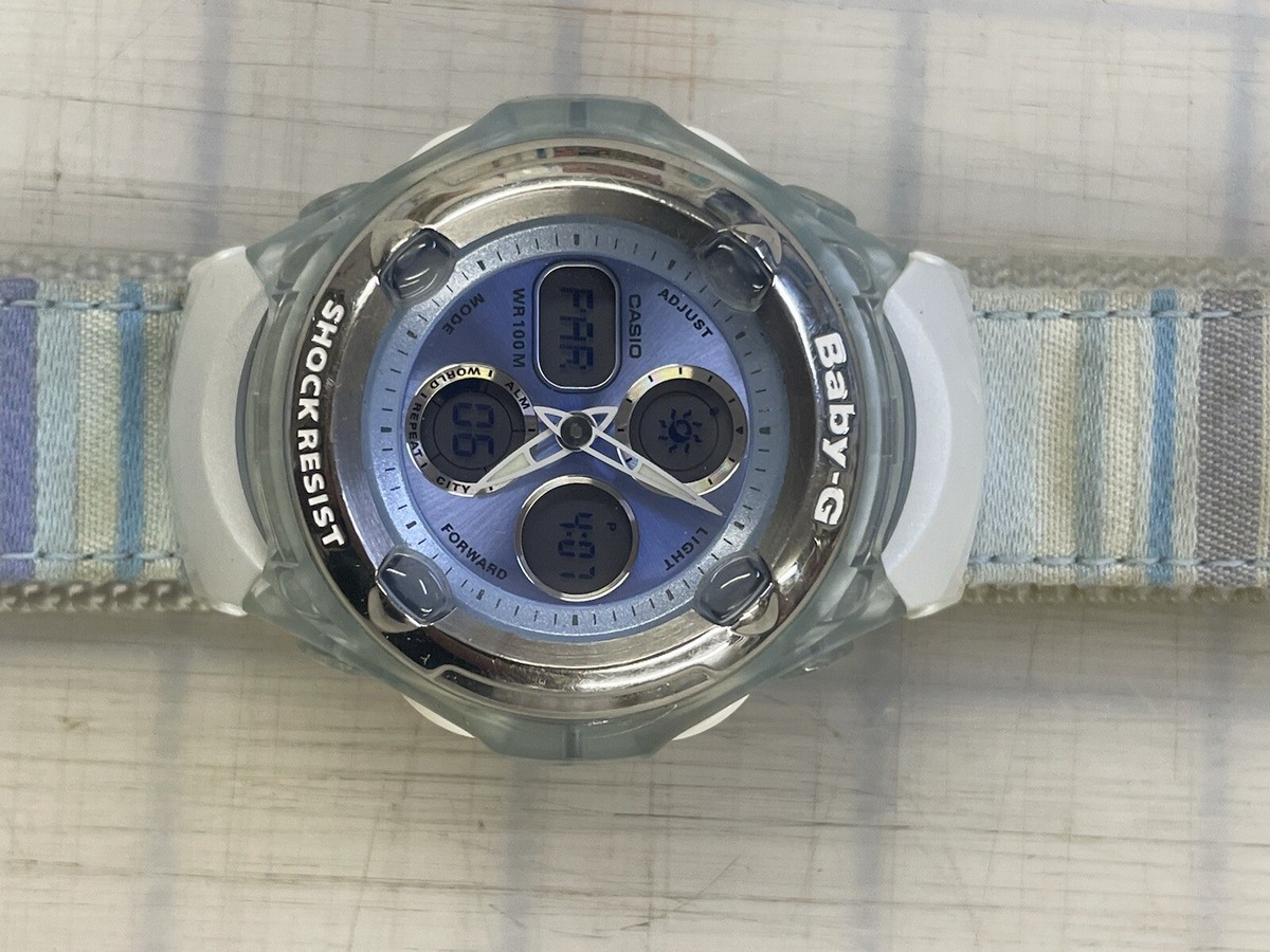 RARE! Circa 2004 Casio Baby-G Women's Light Blue Watch BG 61BD-2