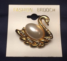 Gold Tone Faux Pearl Rhinestone Swan Pin Brooch