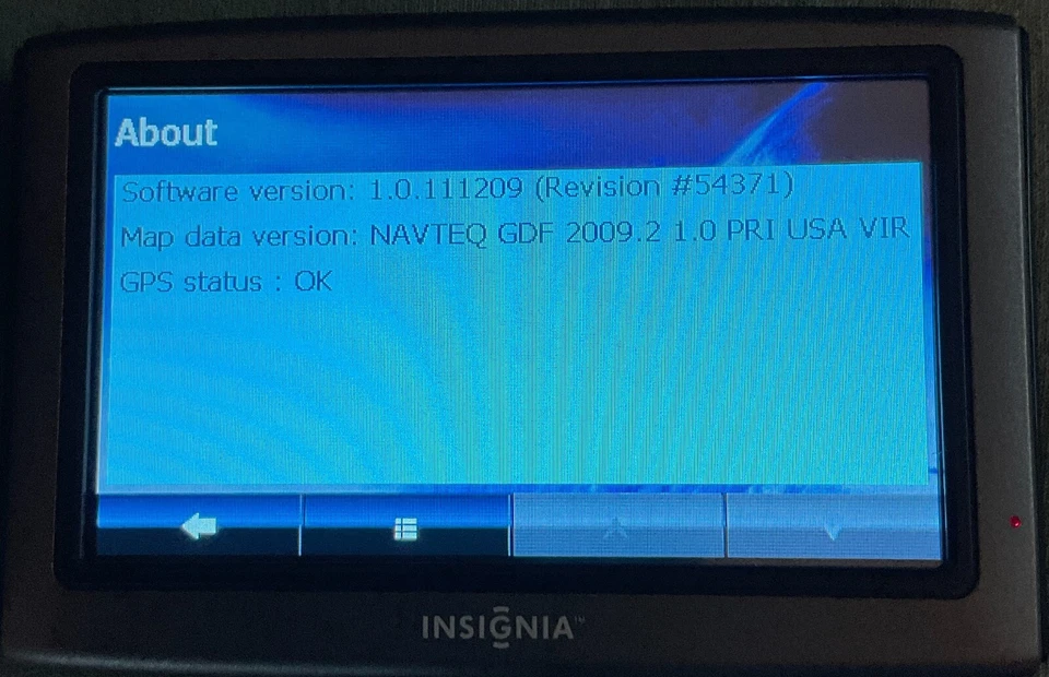 Insignia NS-NAV01 4.3" Touchscreen Portable GPS NAV System (Works With USB Cord) - Image 2 of 4