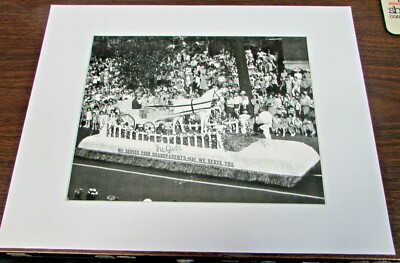 THE GLOBE - PARADE FLOAT  -  SCRANTON  PA - 8 X 10 INCH  PREMIUM PRINT #184