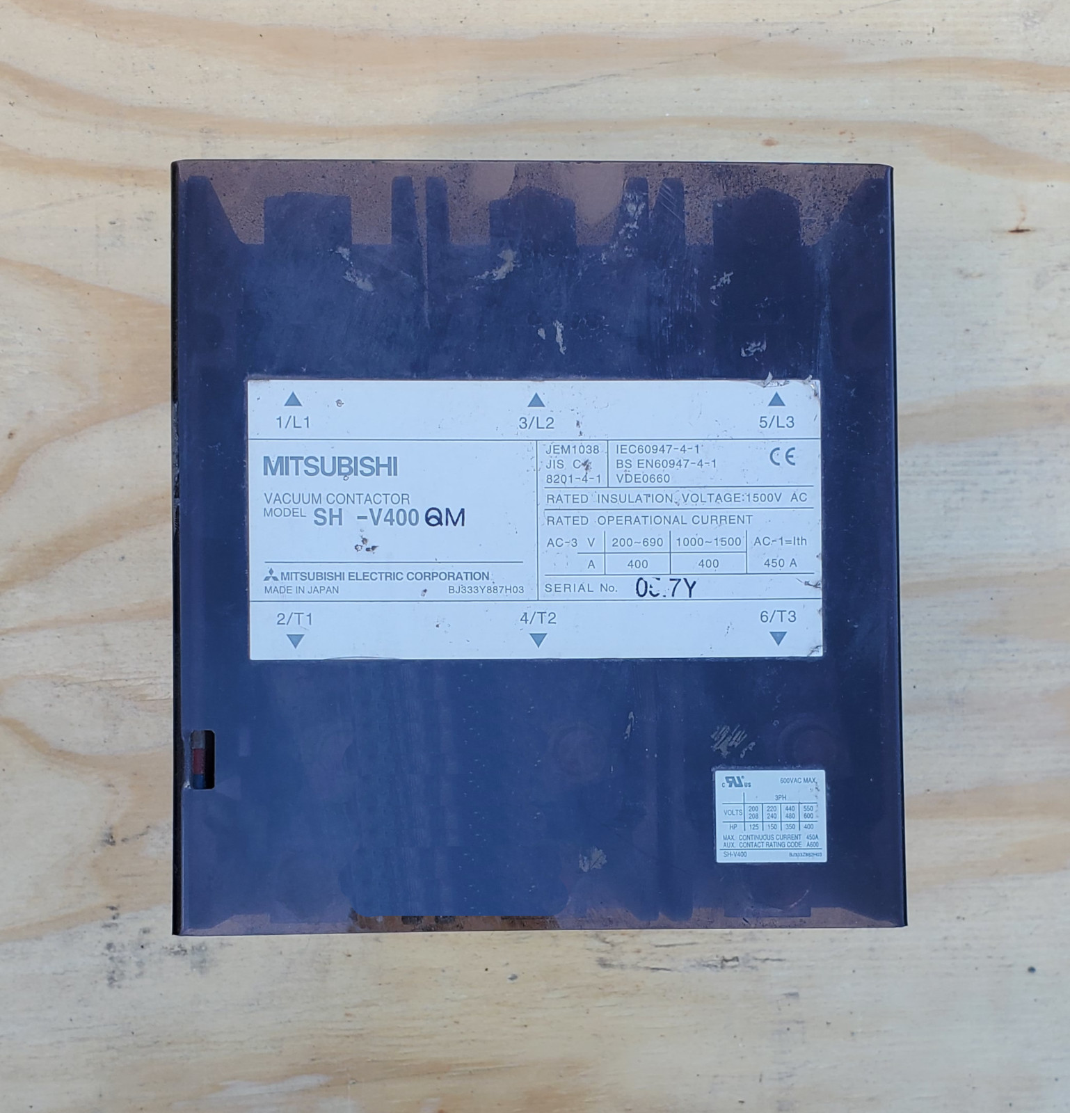 Mitsubishi SH-V400QM Voltage 1500V AC Motor Contactor Used
