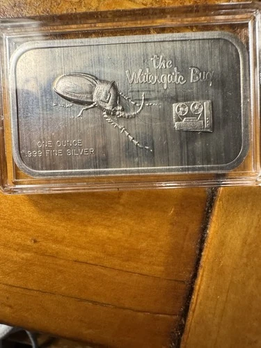Watergate Bug 1 oz .999 Silver Bar